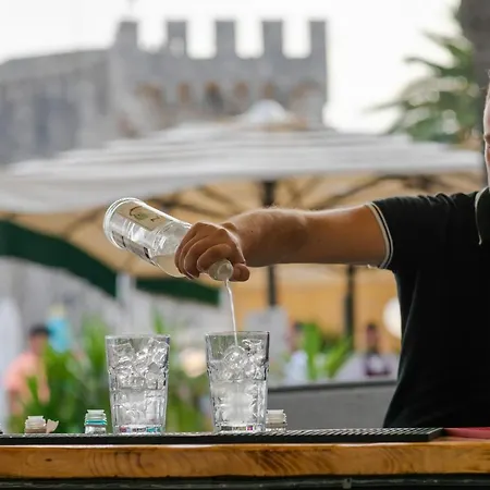 فندق Concordia 2*