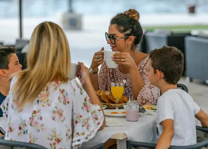 מלון Concordia 2*