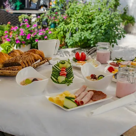Concordia Hotell Trogir